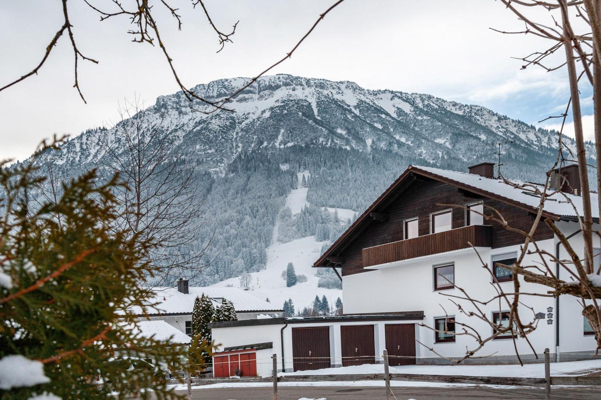 Haus Bergliebe - Zugspitzblick بفرونتن المظهر الخارجي الصورة